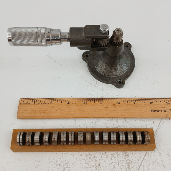 Superior Ring Enlarger Jewelry Jeweler Tool No. 39-618 with 16 Dies Ring Sizer - Picture 8 of 9